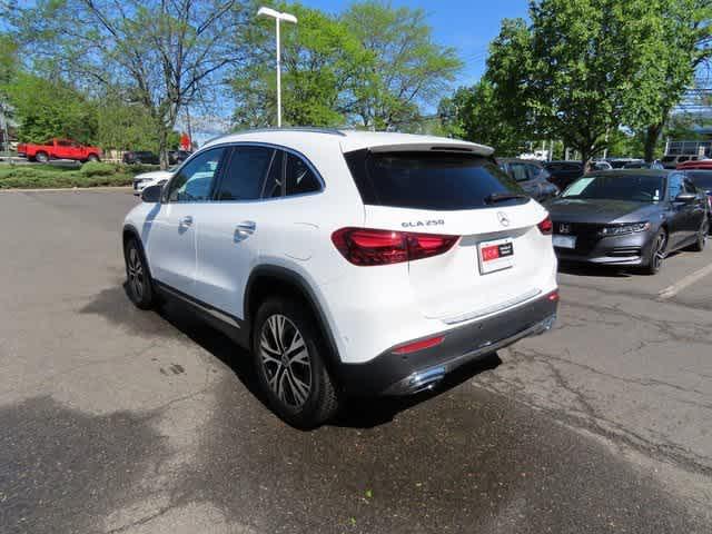 used 2025 Mercedes-Benz GLA 250 car, priced at $44,900