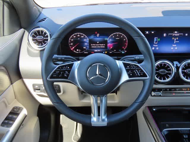used 2025 Mercedes-Benz GLA 250 car, priced at $44,900