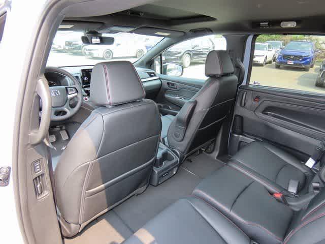 new 2026 Honda Odyssey car, priced at $45,845