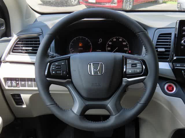 new 2026 Honda Odyssey car, priced at $44,745