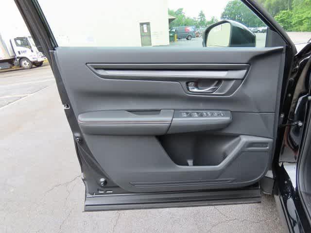 new 2026 Honda CR-V Hybrid car, priced at $40,195