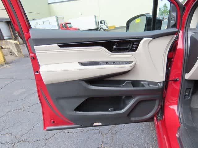 new 2026 Honda Odyssey car, priced at $52,150