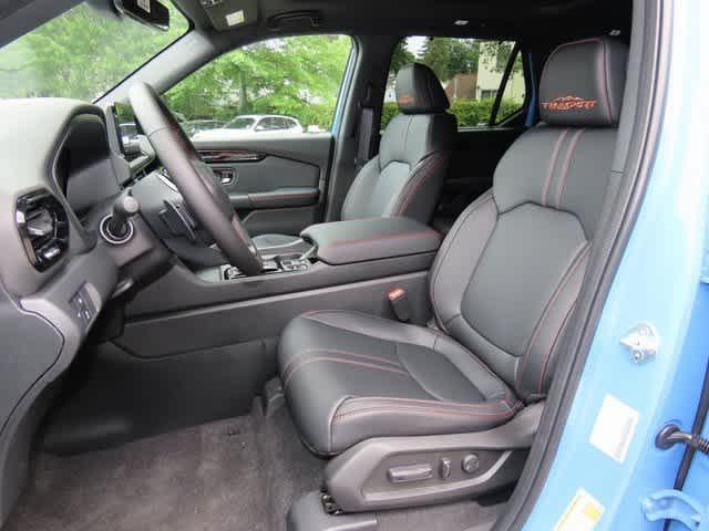 new 2025 Honda Pilot car, priced at $51,830