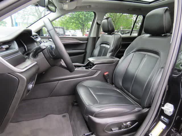 used 2022 Jeep Grand Cherokee L car, priced at $33,000