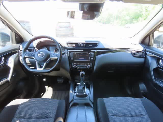 used 2022 Nissan Rogue Sport car, priced at $23,999