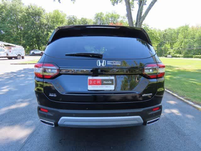 new 2025 Honda Pilot car, priced at $51,095