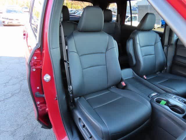 used 2023 Honda Passport car, priced at $32,065