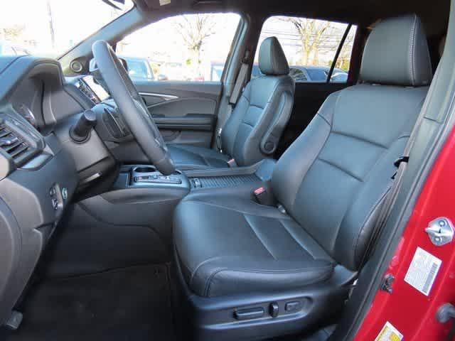 used 2023 Honda Passport car, priced at $32,065
