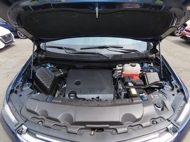used 2022 Chevrolet Traverse car, priced at $27,800