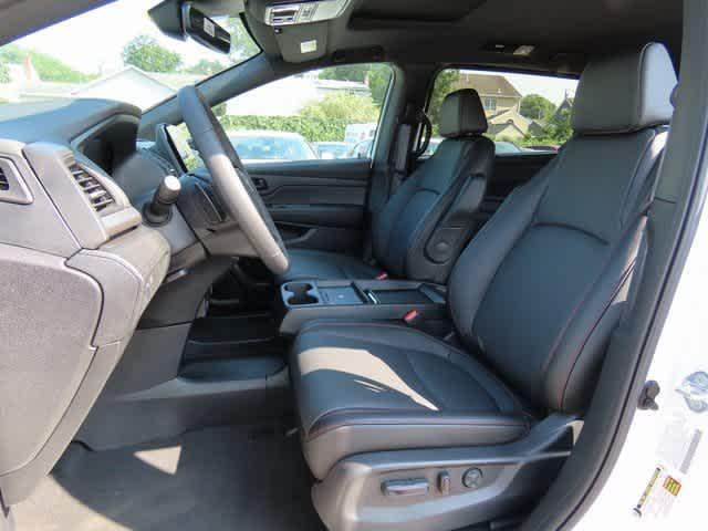 new 2025 Honda Odyssey car, priced at $45,275