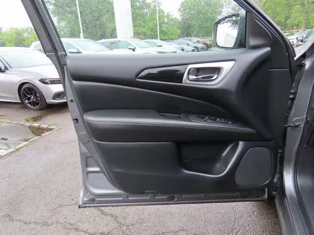 used 2020 Nissan Pathfinder car, priced at $19,998