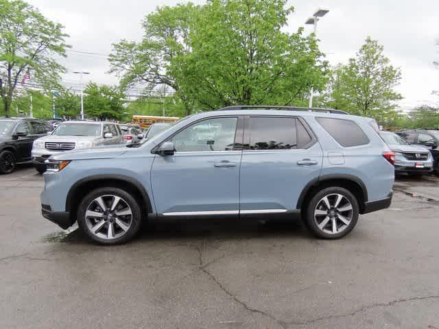 used 2023 Honda Pilot car, priced at $43,500