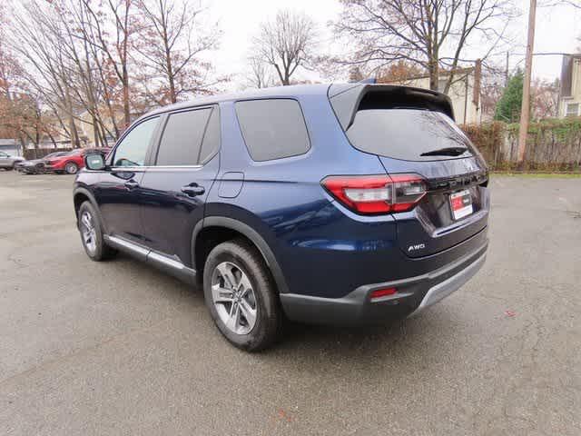 new 2025 Honda Pilot car, priced at $47,845