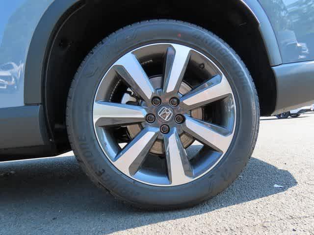new 2025 Honda Pilot car, priced at $52,495