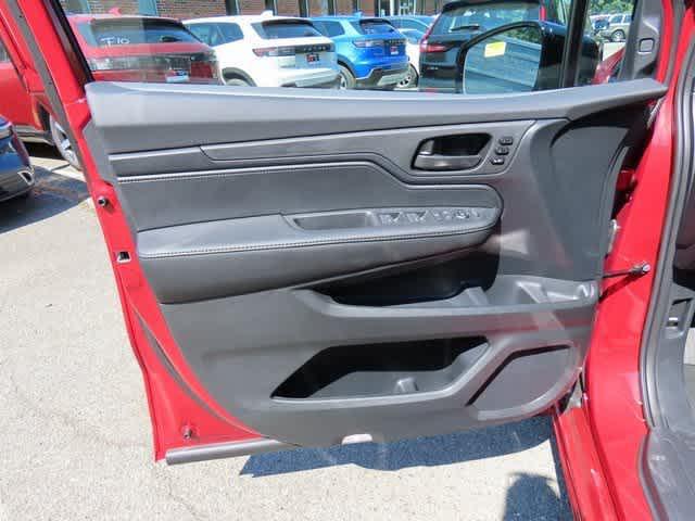 new 2025 Honda Odyssey car, priced at $45,275