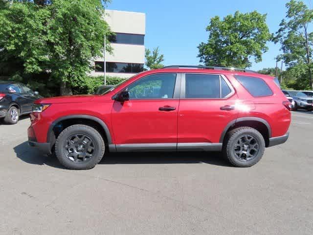 new 2025 Honda Pilot car, priced at $50,950