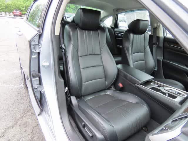 used 2022 Honda Accord Hybrid car, priced at $26,998
