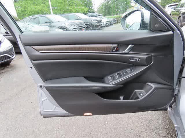 used 2022 Honda Accord Hybrid car, priced at $26,998