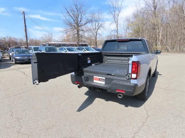 new 2025 Honda Ridgeline car, priced at $47,285