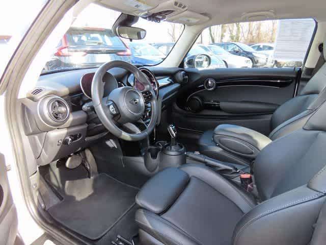 used 2022 MINI Hardtop car, priced at $26,499