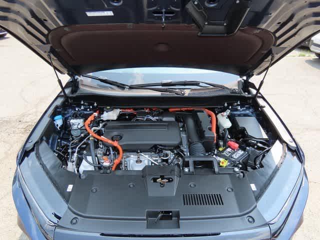 new 2026 Honda CR-V Hybrid car, priced at $40,195