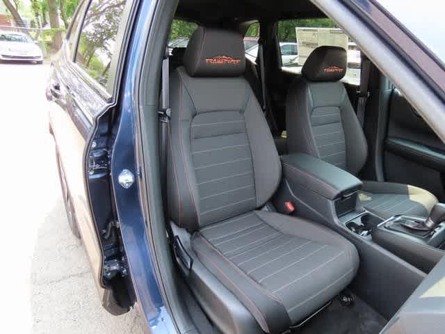 new 2026 Honda CR-V Hybrid car, priced at $40,195