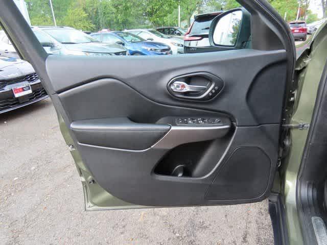 used 2021 Jeep Cherokee car, priced at $21,104