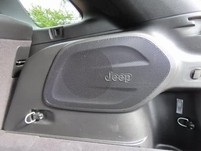 used 2021 Jeep Cherokee car, priced at $21,104