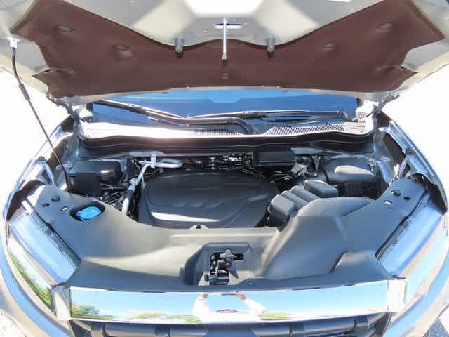 new 2025 Honda Ridgeline car, priced at $44,680