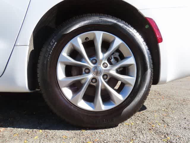 used 2024 Chrysler Pacifica car, priced at $35,800