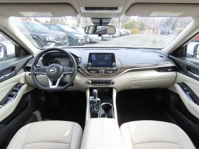 used 2023 Nissan Altima car, priced at $21,000