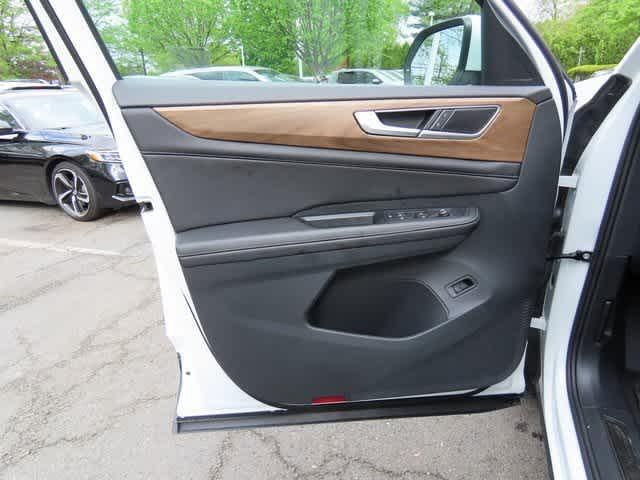 used 2024 Volkswagen Atlas car, priced at $36,700