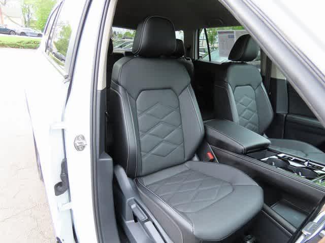 used 2024 Volkswagen Atlas car, priced at $36,700
