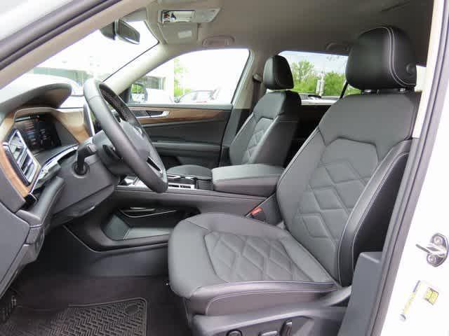 used 2024 Volkswagen Atlas car, priced at $36,700