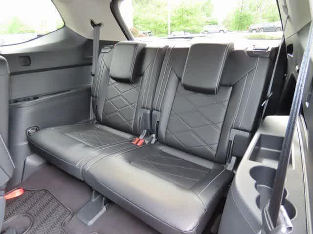 used 2024 Volkswagen Atlas car, priced at $36,700