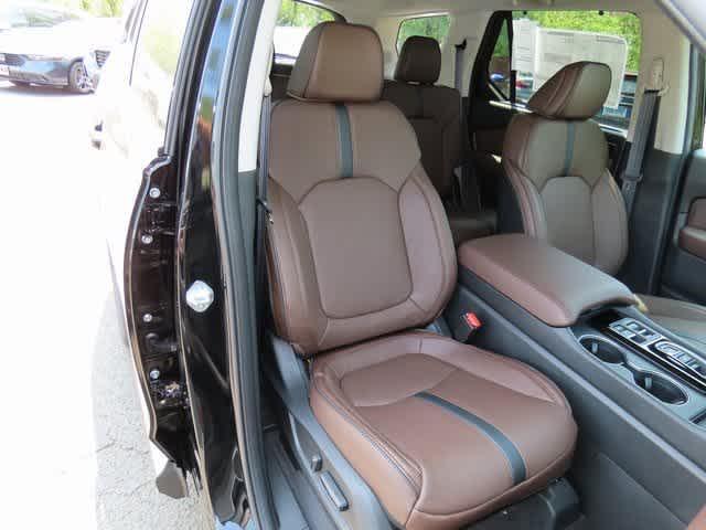 new 2025 Honda Pilot car, priced at $54,530