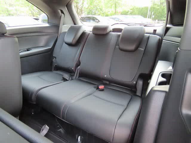 used 2025 Honda Odyssey car, priced at $42,500