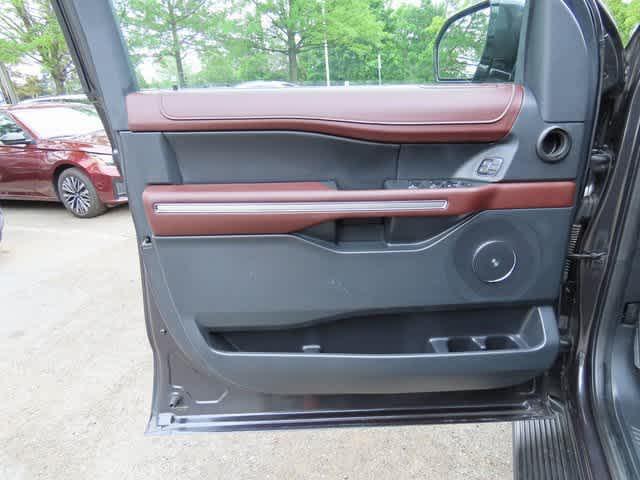used 2024 Ford Expedition car, priced at $51,702