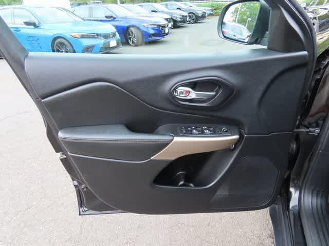 used 2018 Jeep Cherokee car, priced at $13,278