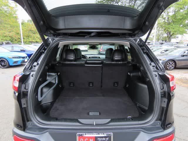 used 2018 Jeep Cherokee car, priced at $13,278