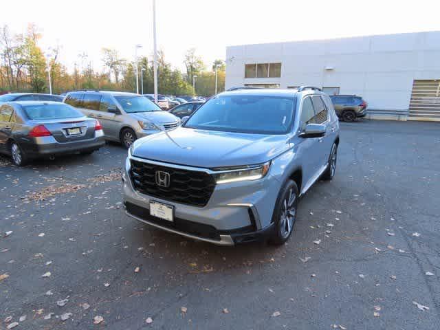 used 2023 Honda Pilot car, priced at $39,249