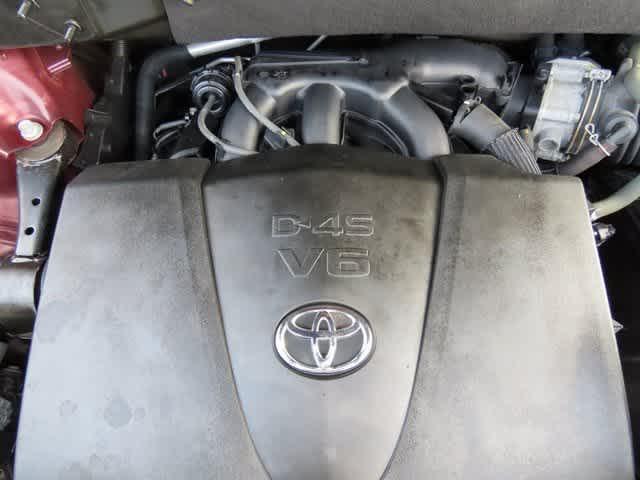 used 2019 Toyota Highlander car, priced at $21,989