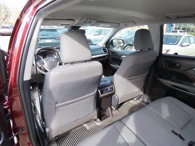 used 2019 Toyota Highlander car, priced at $21,989
