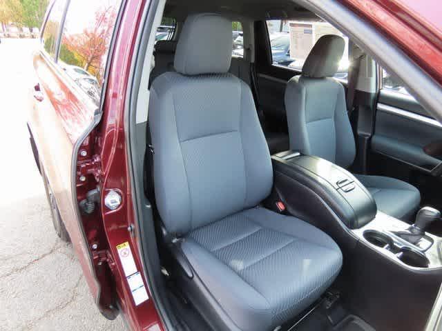 used 2019 Toyota Highlander car, priced at $21,989
