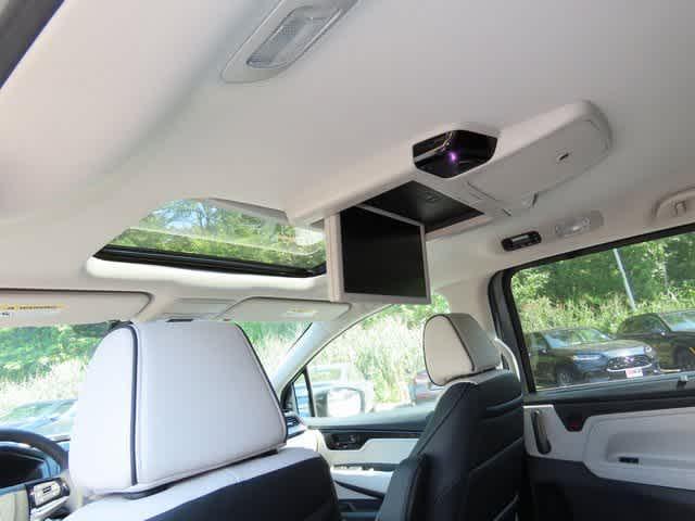 new 2026 Honda Odyssey car, priced at $53,190