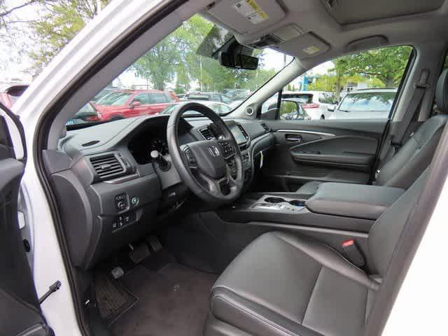 used 2024 Honda Ridgeline car, priced at $35,987