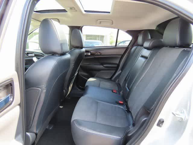 used 2025 Mitsubishi Eclipse Cross car, priced at $23,250