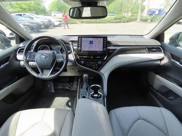 used 2023 Toyota Camry Hybrid car, priced at $28,100