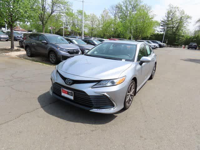 used 2023 Toyota Camry Hybrid car, priced at $28,100