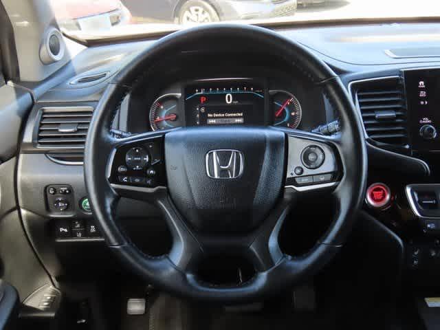 used 2022 Honda Pilot car, priced at $37,278